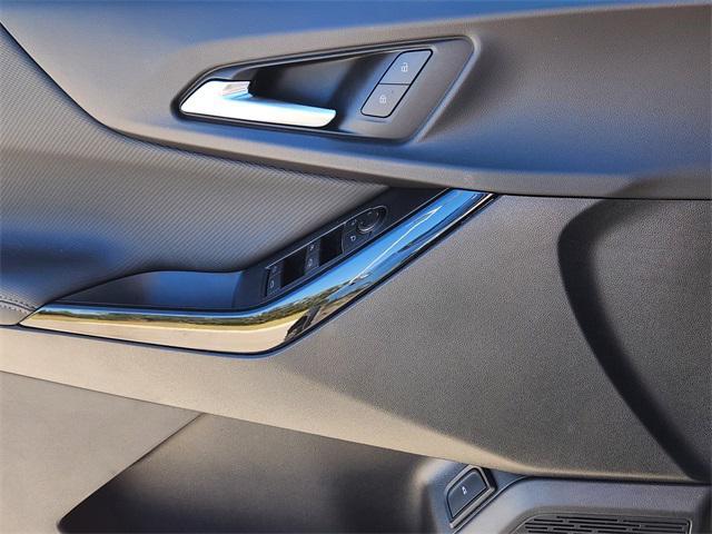 new 2026 Chevrolet Equinox car, priced at $32,310