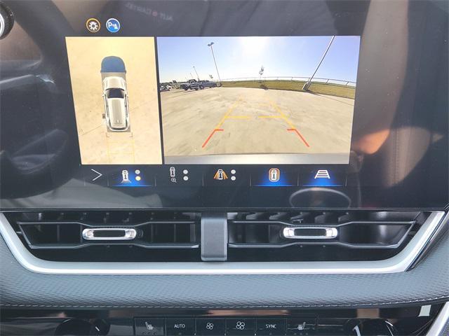 new 2026 Chevrolet Equinox car, priced at $32,310