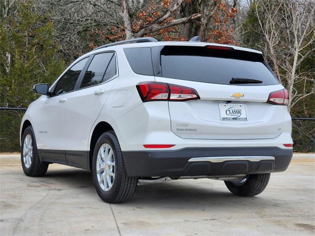 new 2024 Chevrolet Equinox car, priced at $29,500