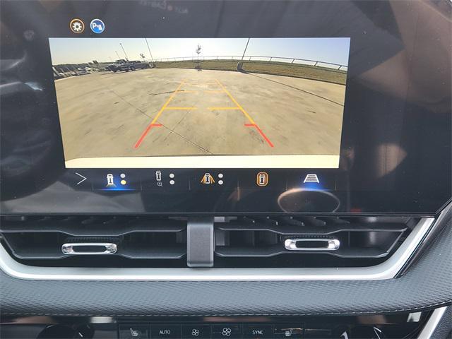 new 2026 Chevrolet Equinox car, priced at $32,310