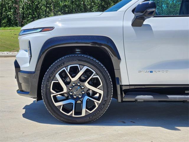 new 2025 Chevrolet Silverado EV car, priced at $86,395