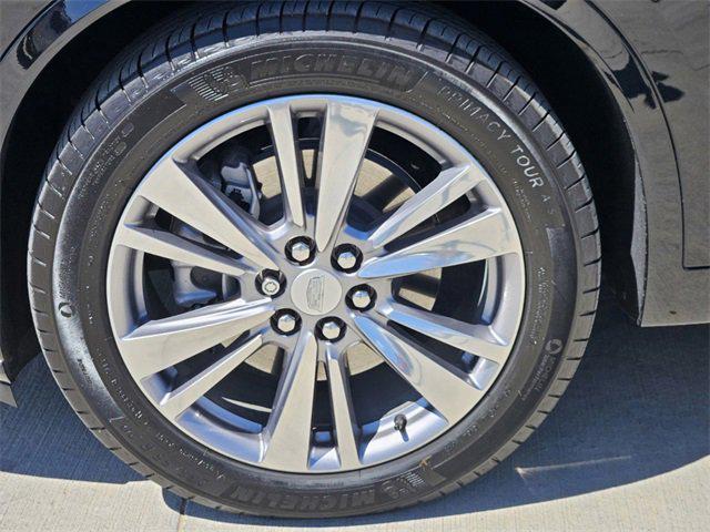 used 2024 Cadillac XT6 car, priced at $57,997