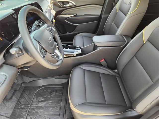new 2025 Chevrolet Trax car, priced at $26,955