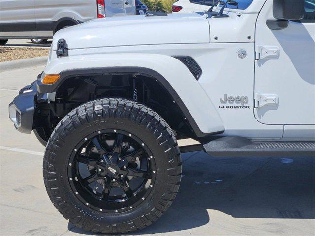 used 2022 Jeep Gladiator car, priced at $33,154