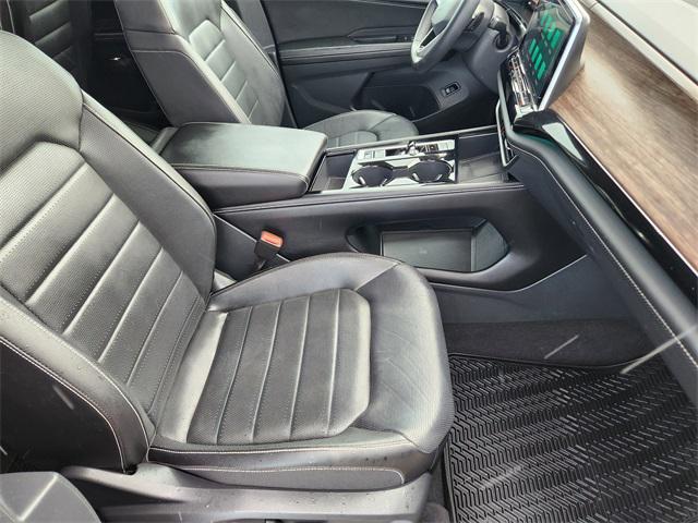 used 2024 Volkswagen Atlas car, priced at $36,898