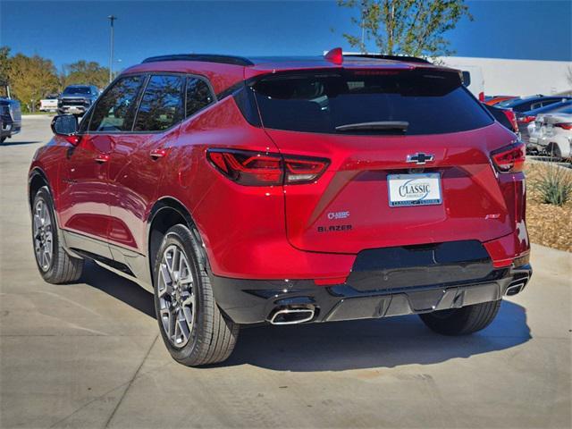 new 2025 Chevrolet Blazer car, priced at $45,660