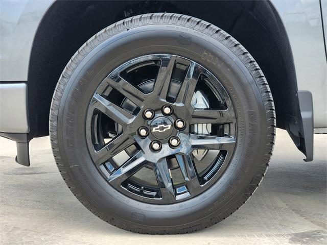 new 2026 Chevrolet Silverado 1500 car, priced at $43,337