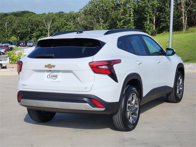 new 2025 Chevrolet Trax car, priced at $24,930
