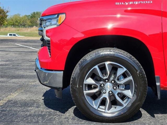 new 2024 Chevrolet Silverado 1500 car, priced at $43,360