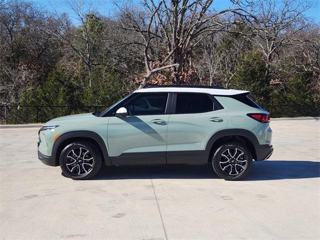 new 2025 Chevrolet TrailBlazer car, priced at $28,640