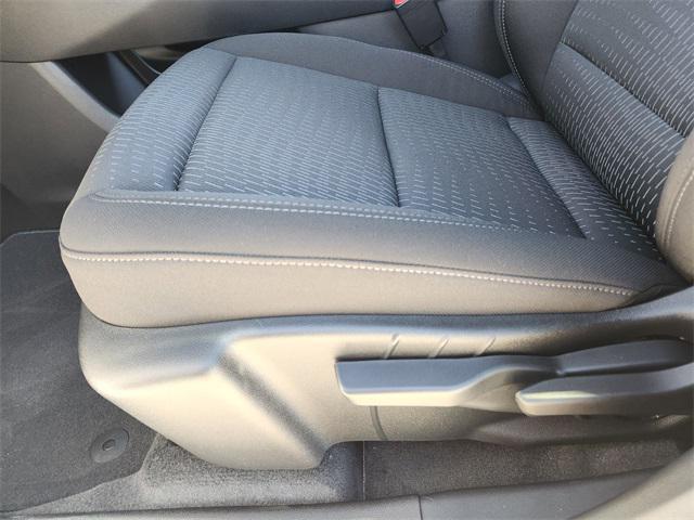 new 2026 Chevrolet Equinox car, priced at $29,535