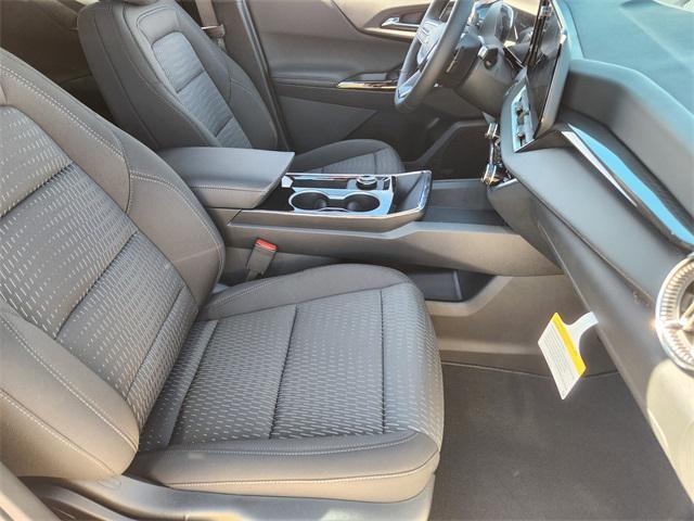 new 2026 Chevrolet Equinox car, priced at $29,535