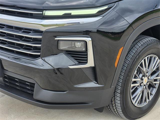new 2025 Chevrolet Traverse car, priced at $43,870