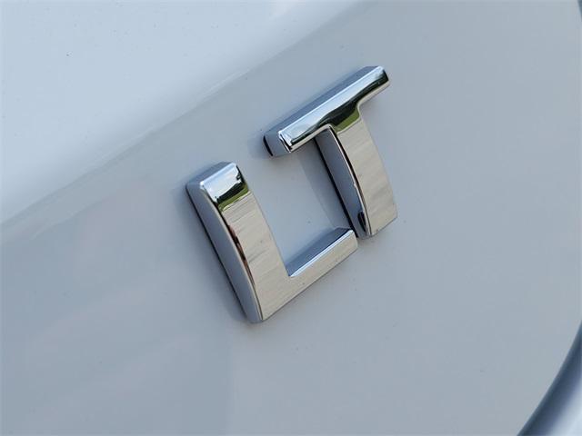 new 2025 Chevrolet Trax car, priced at $25,750