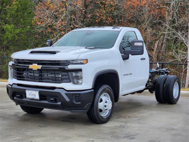 new 2025 Chevrolet Silverado 3500 car, priced at $61,855