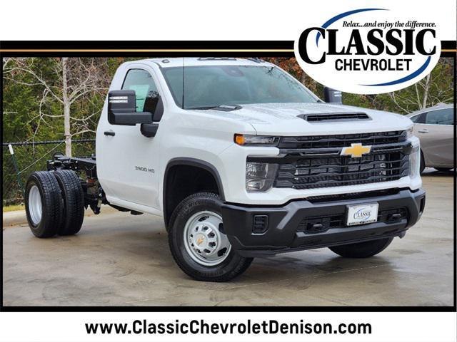 new 2025 Chevrolet Silverado 3500 car, priced at $61,855