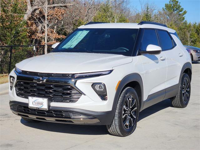 new 2025 Chevrolet TrailBlazer car, priced at $29,640