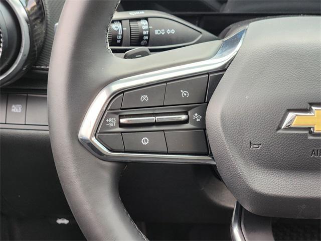 new 2026 Chevrolet Equinox car, priced at $31,827