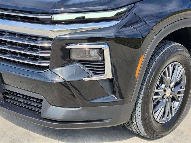 new 2026 Chevrolet Traverse car, priced at $44,106