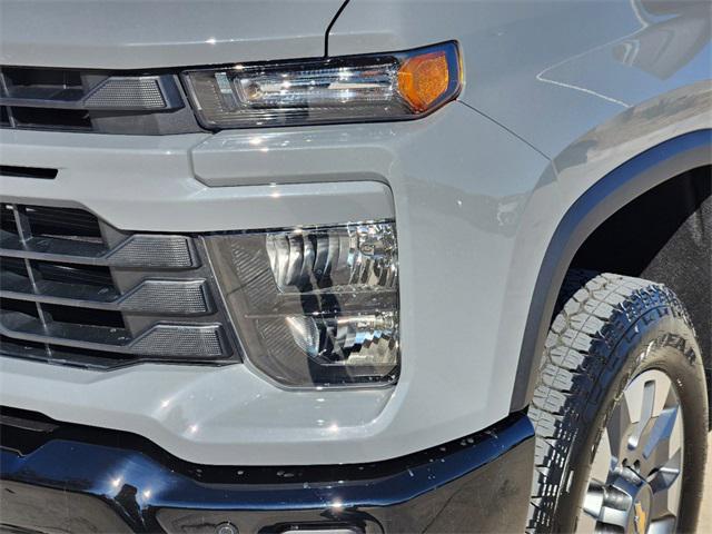 new 2025 Chevrolet Silverado 2500 car, priced at $55,500