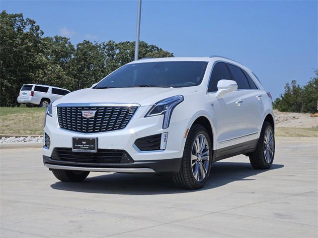 new 2025 Cadillac XT5 car, priced at $52,215