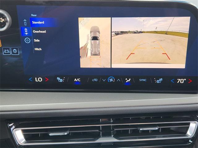 new 2026 Chevrolet Traverse car, priced at $45,071