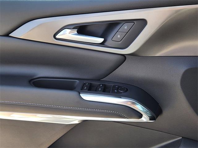 new 2026 Chevrolet Traverse car, priced at $45,071