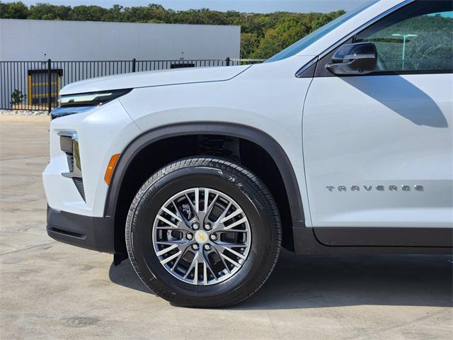 new 2026 Chevrolet Traverse car, priced at $45,071