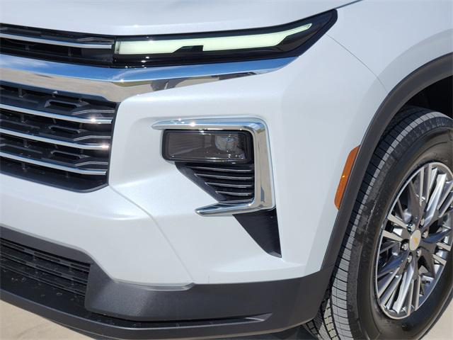 new 2026 Chevrolet Traverse car, priced at $45,071