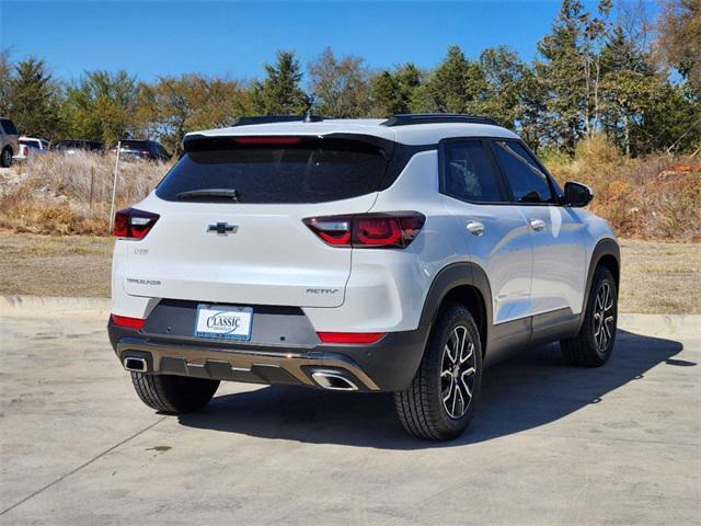 new 2025 Chevrolet TrailBlazer car, priced at $32,225