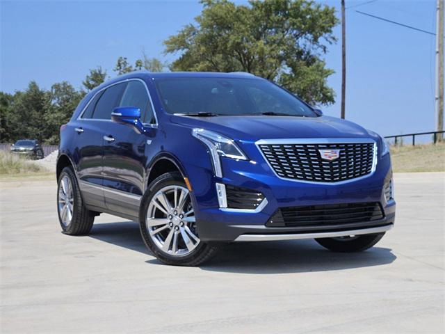 new 2025 Cadillac XT5 car, priced at $51,615