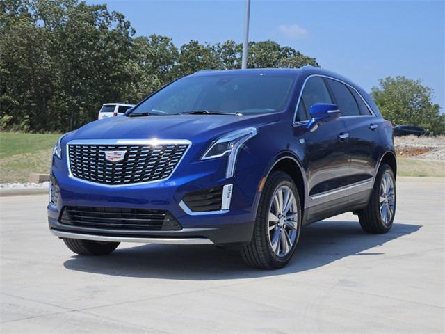 new 2025 Cadillac XT5 car, priced at $51,615