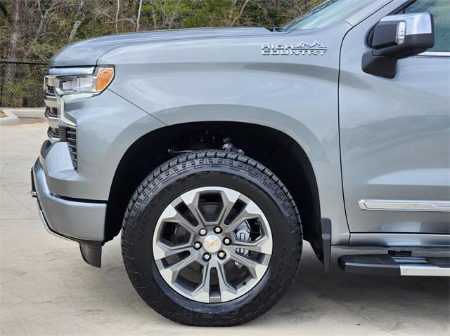 new 2025 Chevrolet Silverado 1500 car, priced at $61,100