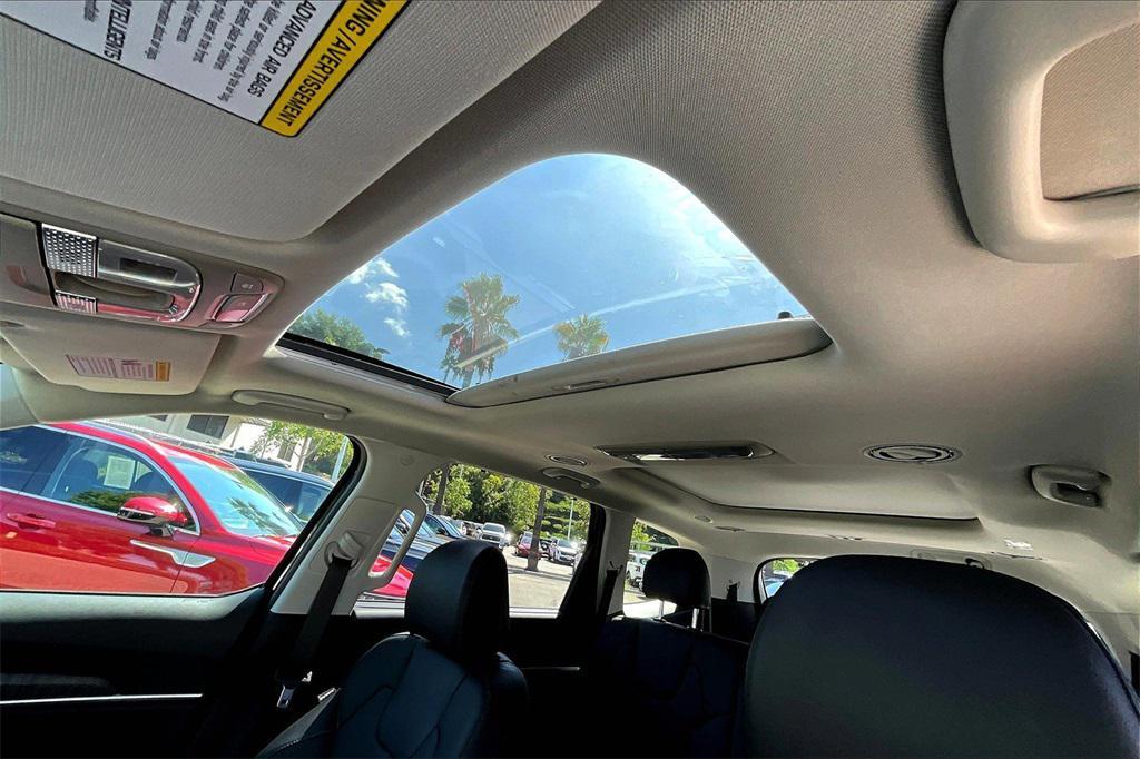 used 2025 Kia Telluride car, priced at $41,527