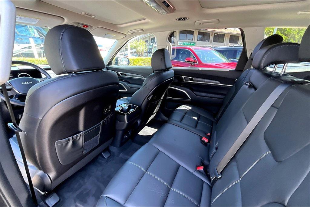 used 2025 Kia Telluride car, priced at $41,527