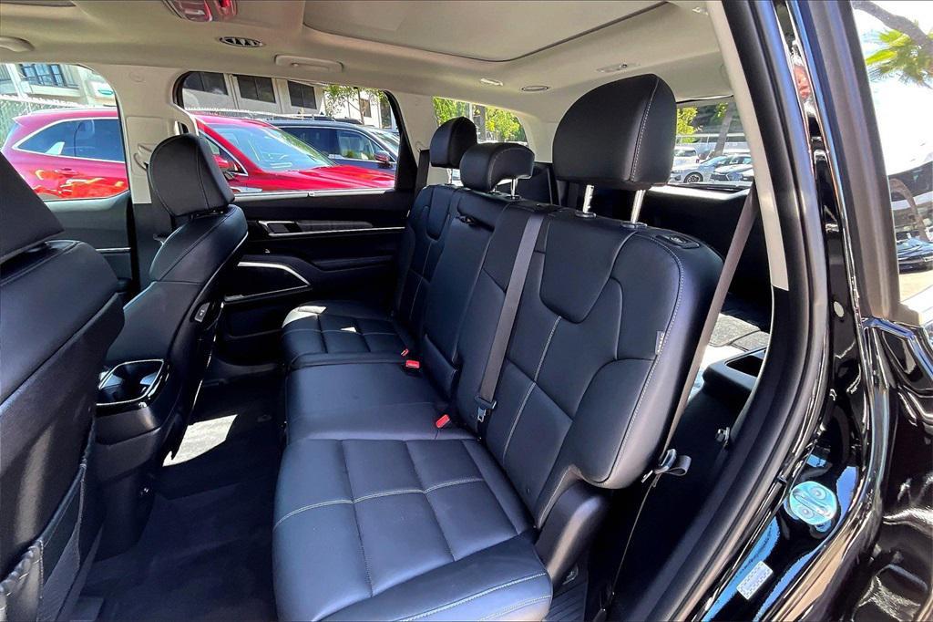 used 2025 Kia Telluride car, priced at $41,527