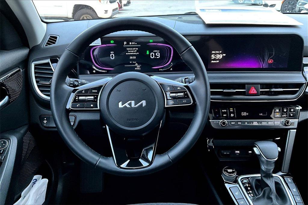 used 2025 Kia Seltos car, priced at $24,432