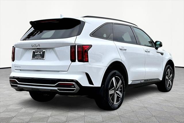 used 2023 Kia Sorento car, priced at $28,406