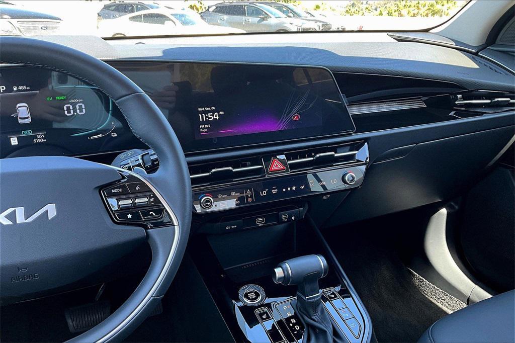 used 2025 Kia Niro car, priced at $27,557