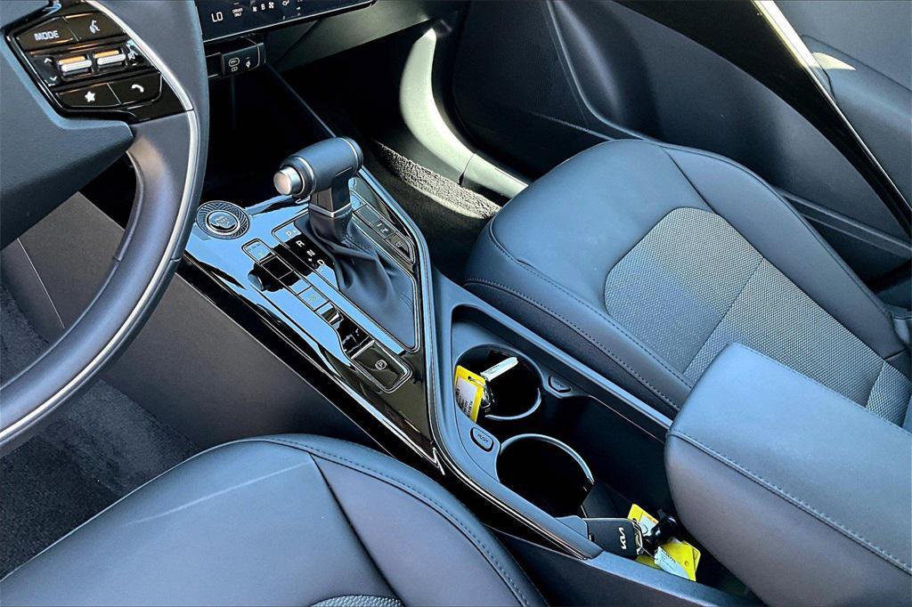 used 2025 Kia Niro car, priced at $27,557