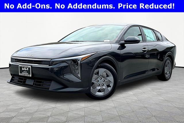 used 2025 Kia K4 car, priced at $21,000