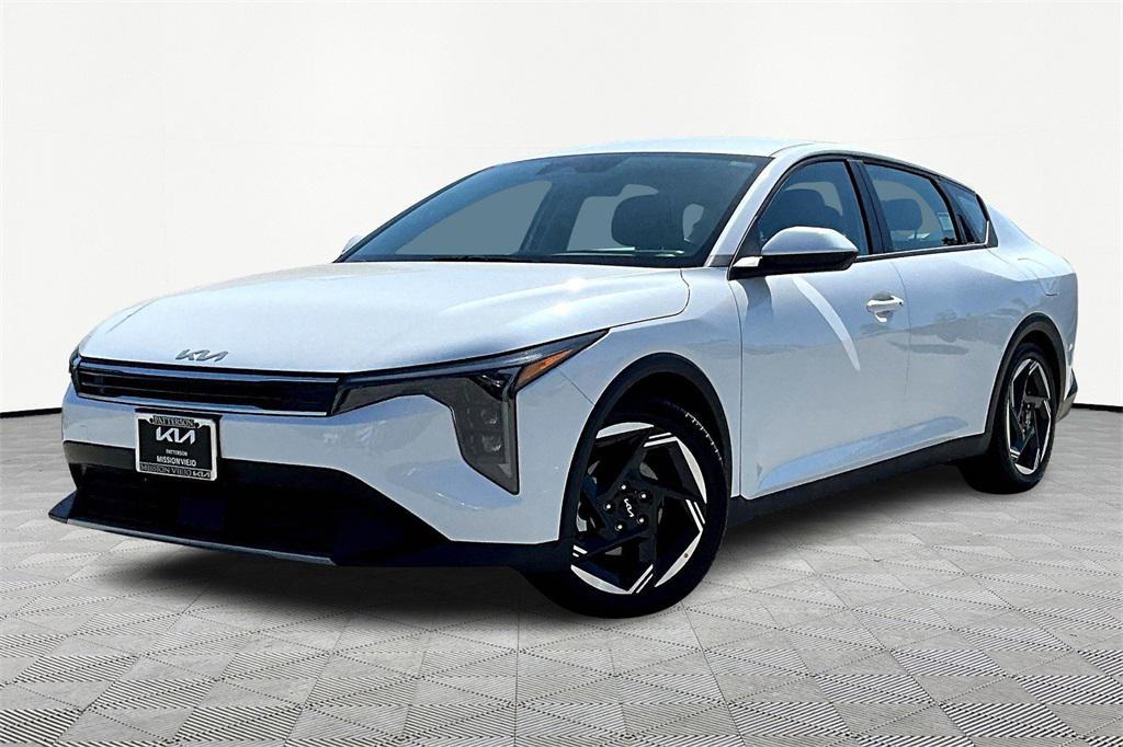 used 2025 Kia K4 car, priced at $22,997