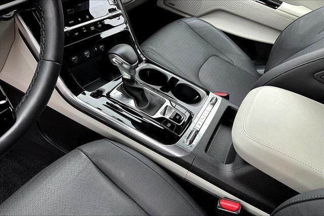 used 2024 Kia Carnival car, priced at $42,259