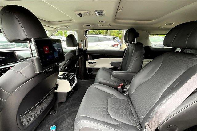used 2024 Kia Carnival car, priced at $42,259