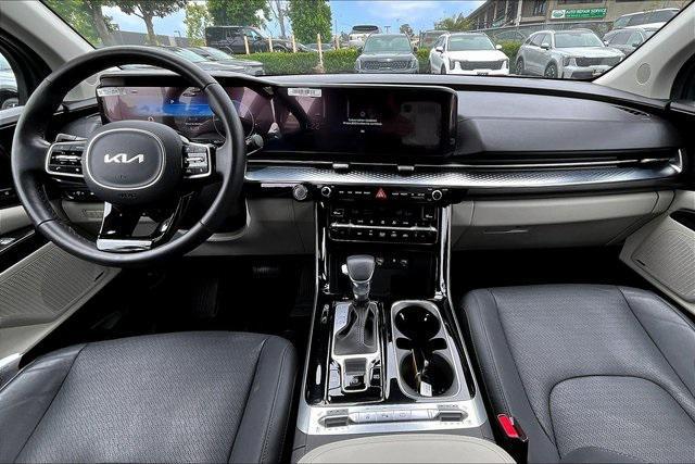 used 2024 Kia Carnival car, priced at $42,259