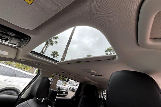 used 2024 Kia Carnival car, priced at $42,259