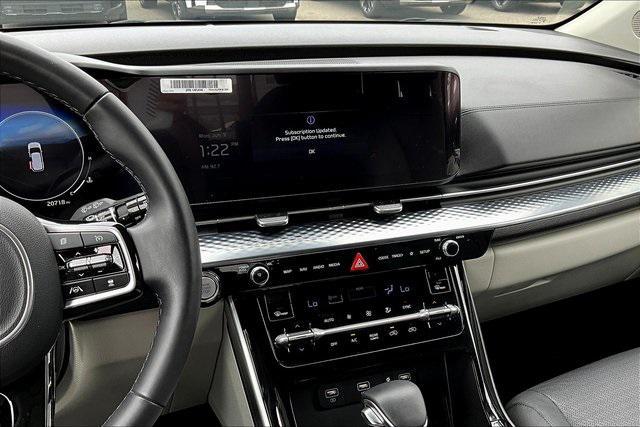 used 2024 Kia Carnival car, priced at $42,259