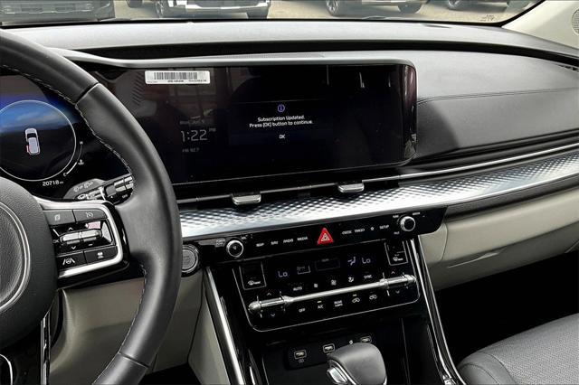 used 2024 Kia Carnival car, priced at $41,862