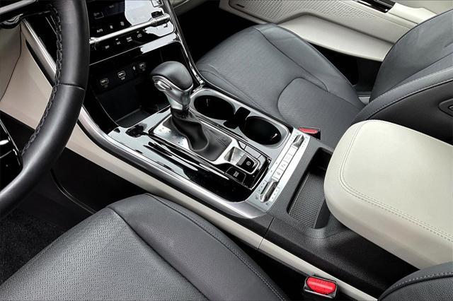 used 2024 Kia Carnival car, priced at $41,862