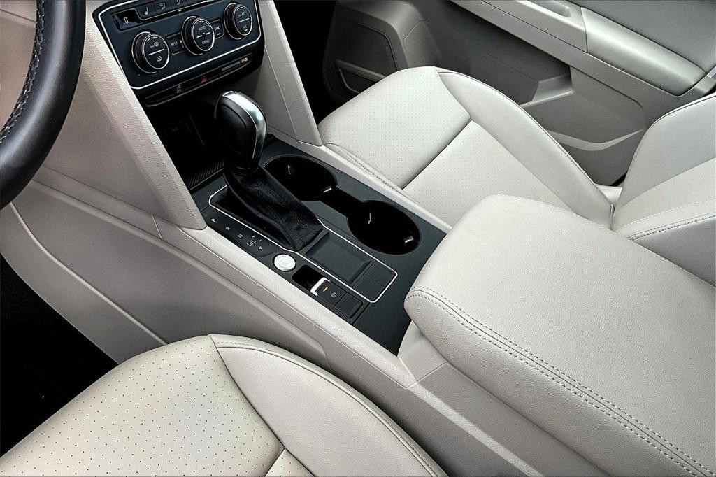 used 2020 Volkswagen Atlas car, priced at $24,887